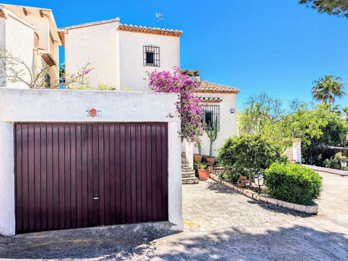 Image No.43-3 Bed Villa for sale