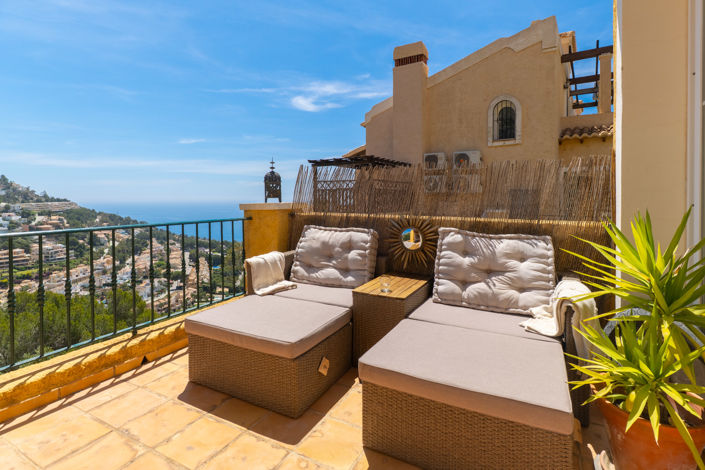Image No.3-2 Bed Villa for sale