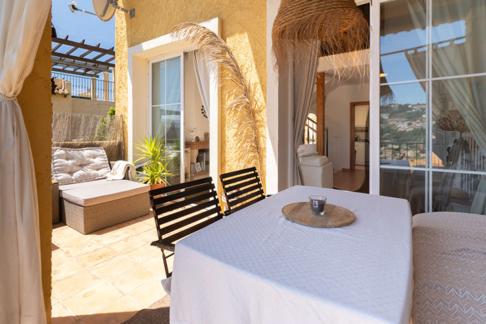 Image No.8-2 Bed Villa for sale