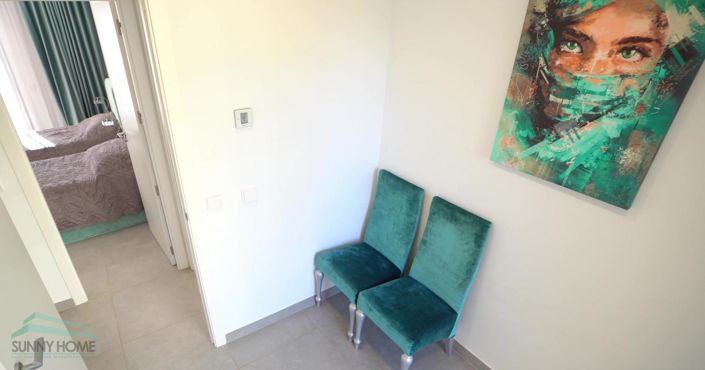 Image No.13-4 Bed Townhouse for sale