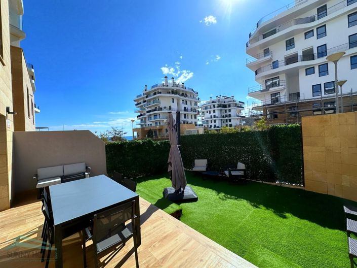 Image No.45-4 Bed Townhouse for sale