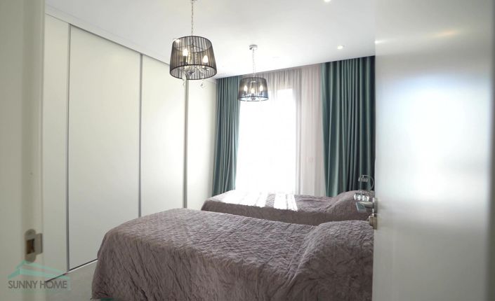 Image No.6-4 Bed Townhouse for sale