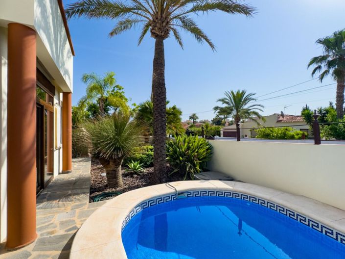 Image No.21-4 Bed Villa for sale