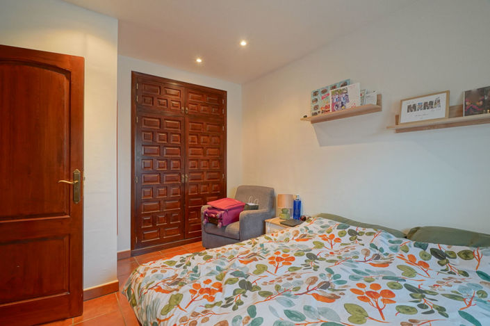 Image No.17-5 Bed Villa for sale