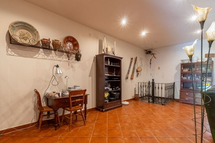 Image No.23-5 Bed Villa for sale