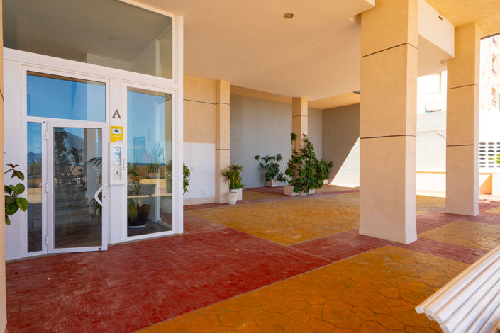 Image No.20-5 Bed Apartment for sale