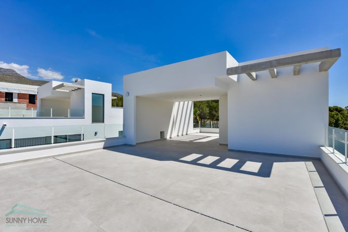 Image No.27-3 Bed Villa for sale