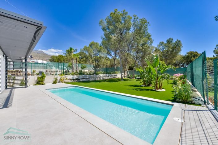 Image No.3-3 Bed Villa for sale