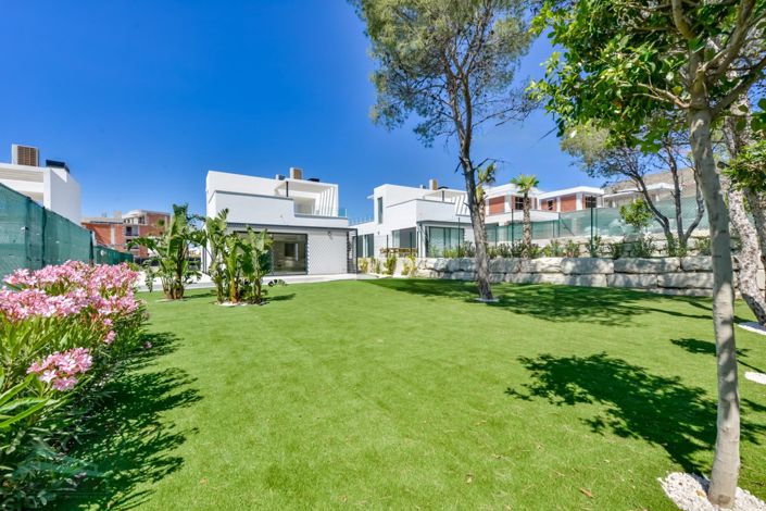 Image No.35-3 Bed Villa for sale