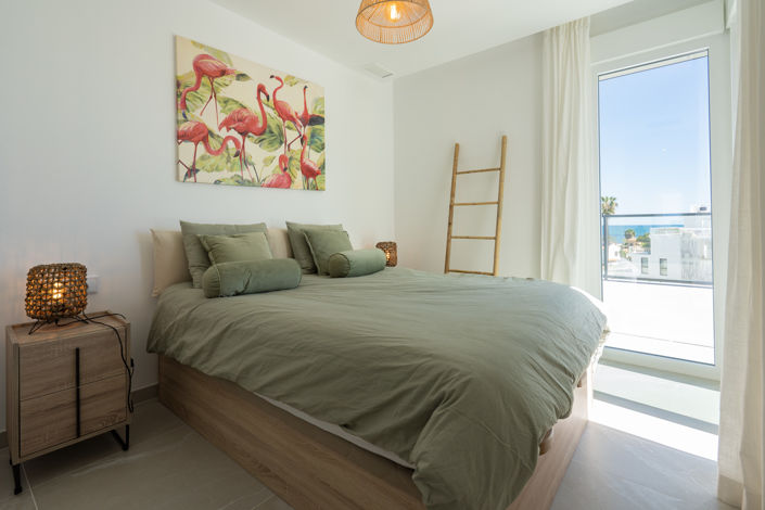 Image No.25-3 Bed Apartment for sale