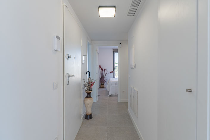 Image No.12-3 Bed Apartment for sale
