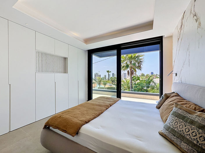 Image No.34-4 Bed Villa for sale