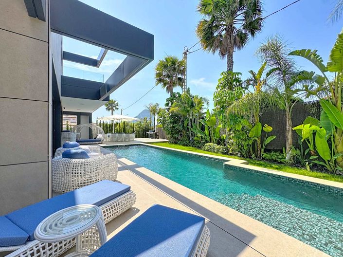 Image No.4-4 Bed Villa for sale