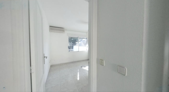 Image No.30-3 Bed Villa for sale