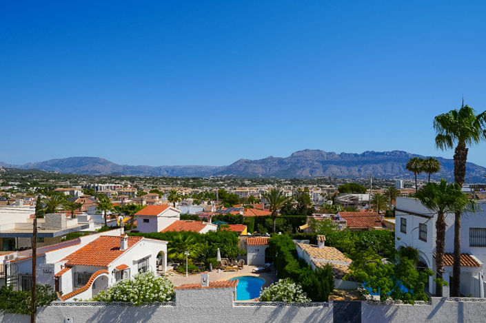 Image No.2-5 Bed Villa for sale