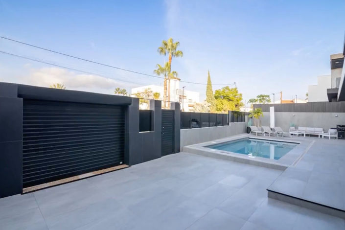 Image No.5-5 Bed Villa for sale