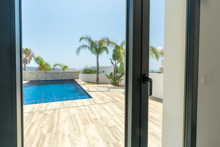 Image No.17-3 Bed Villa for sale