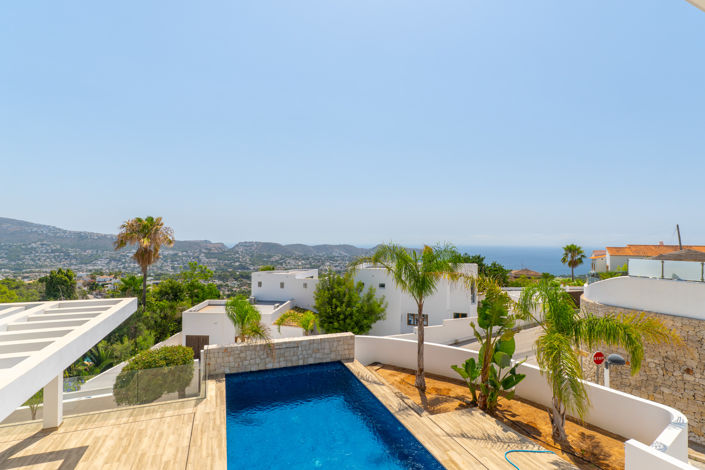 Image No.28-3 Bed Villa for sale