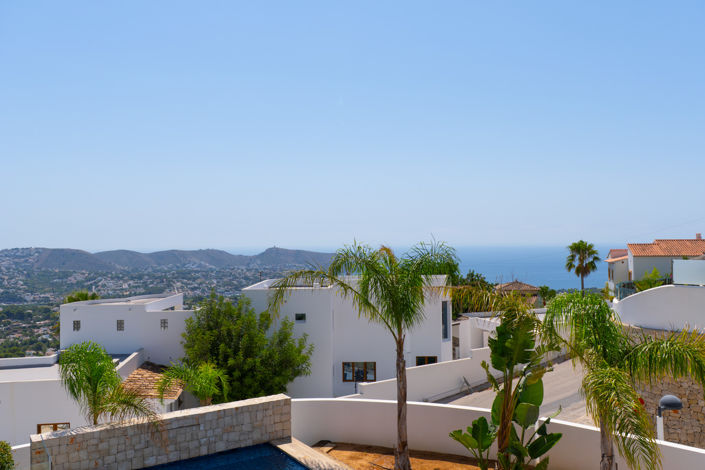 Image No.29-3 Bed Villa for sale