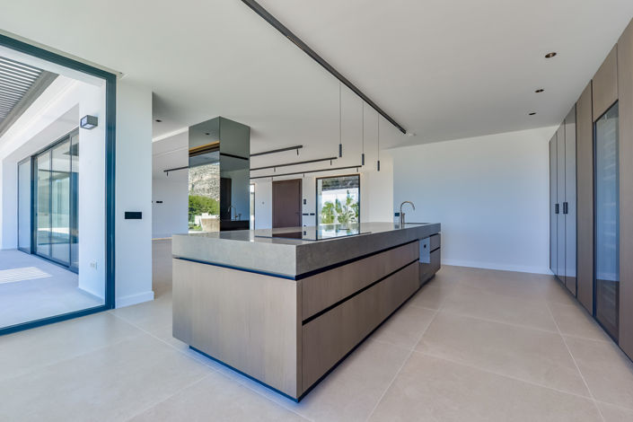 Image No.15-5 Bed Villa for sale