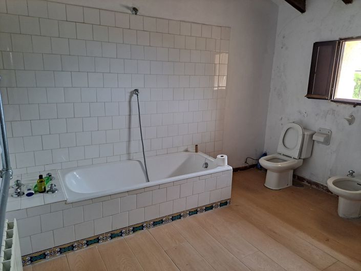 Image No.29-5 Bed Finca for sale