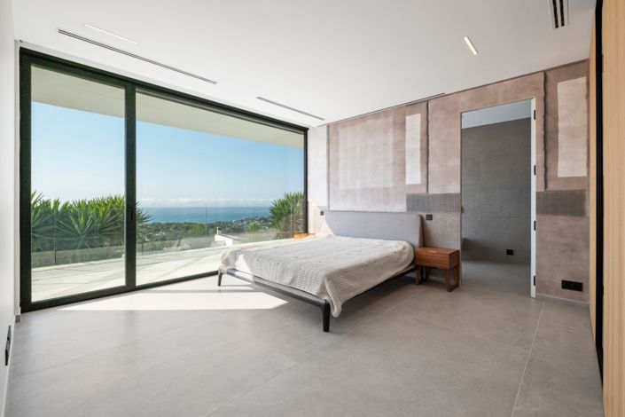 Image No.42-4 Bed Villa for sale