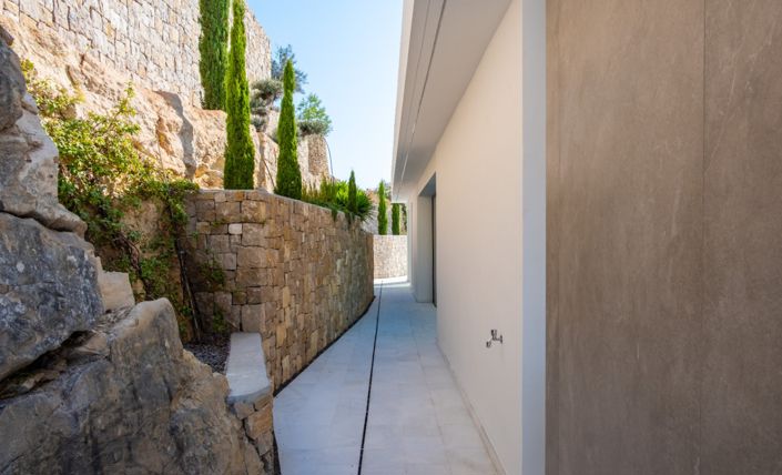 Image No.6-4 Bed Villa for sale