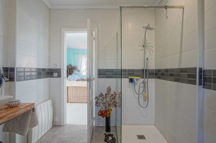 Image No.36-3 Bed Villa for sale