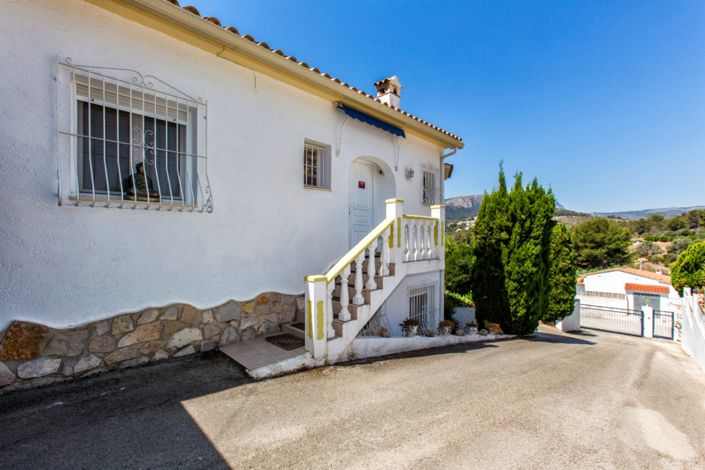 Image No.28-4 Bed Villa for sale