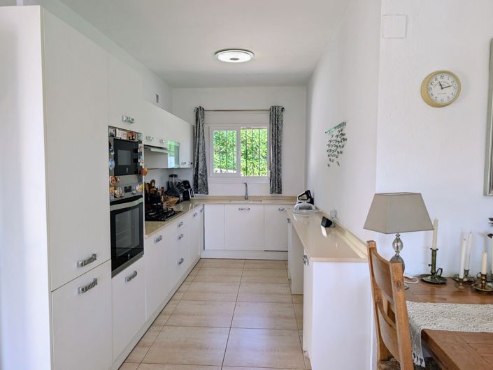 Image No.19-3 Bed Villa for sale