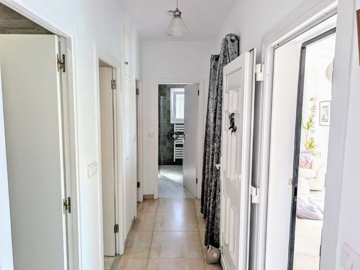 Image No.34-3 Bed Villa for sale