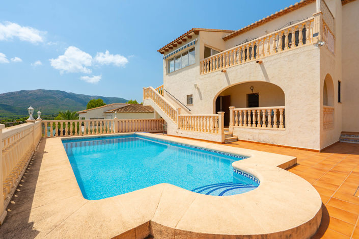 Image No.3-5 Bed Villa for sale