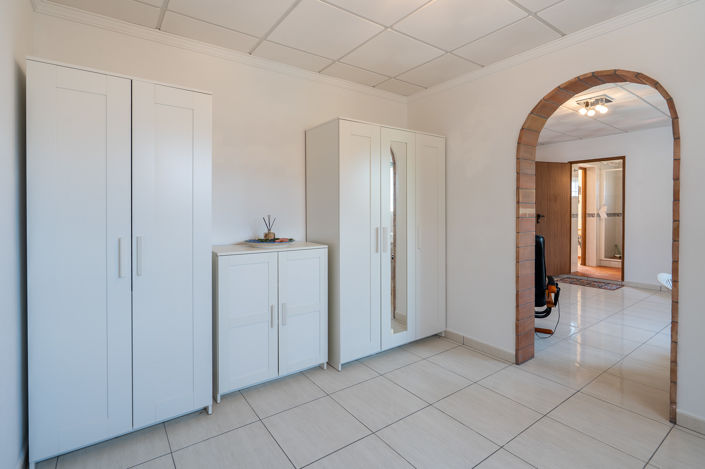 Image No.34-5 Bed Villa for sale