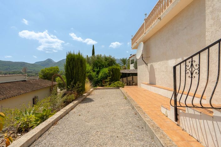 Image No.40-5 Bed Villa for sale