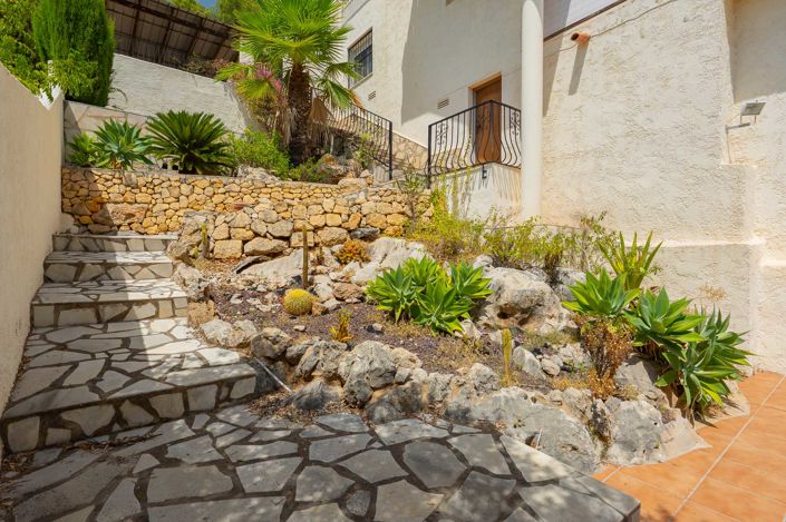 Image No.46-5 Bed Villa for sale
