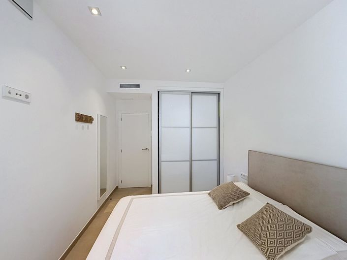 Image No.21-5 Bed Villa for sale