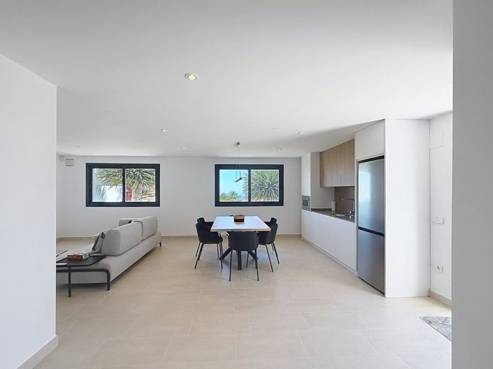 Image No.43-5 Bed Villa for sale