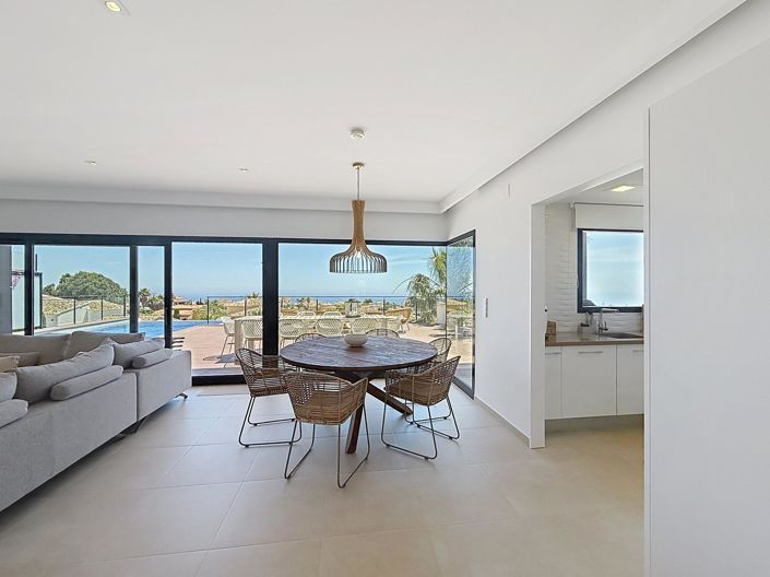 Image No.7-5 Bed Villa for sale
