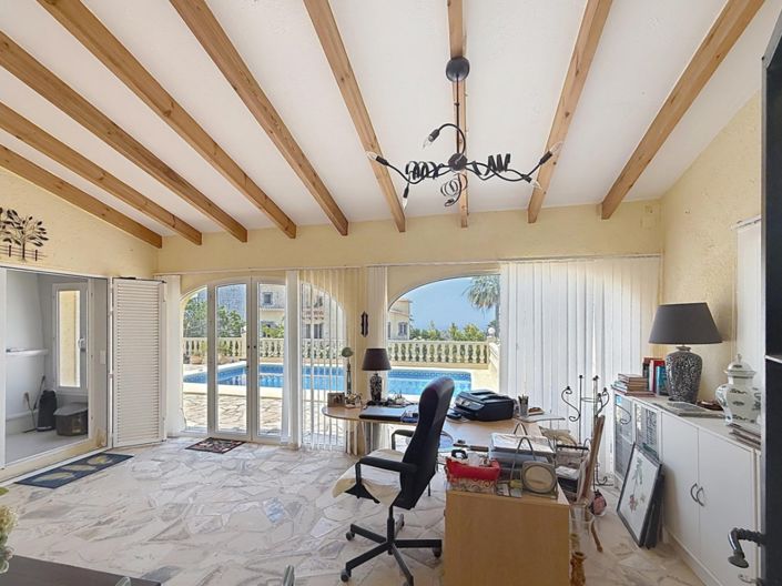 Image No.15-3 Bed Villa for sale