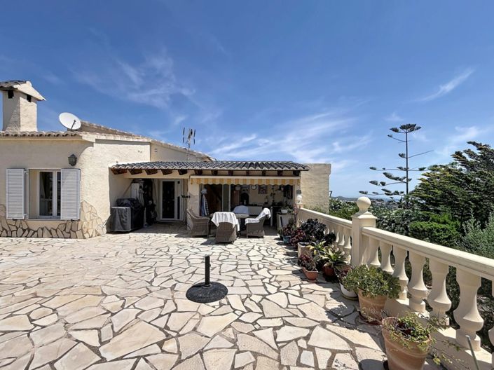 Image No.22-3 Bed Villa for sale