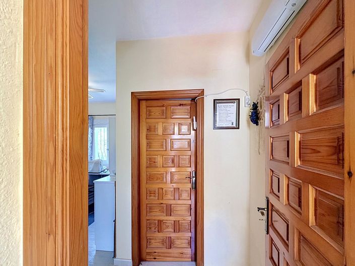 Image No.39-3 Bed Villa for sale