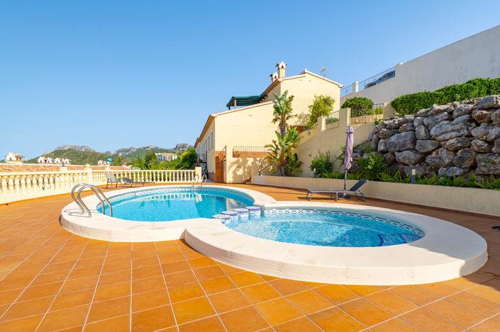 Image No.27-3 Bed Apartment for sale