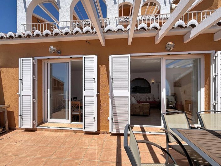 Image No.27-3 Bed Apartment for sale