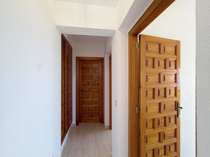 Image No.30-3 Bed Apartment for sale