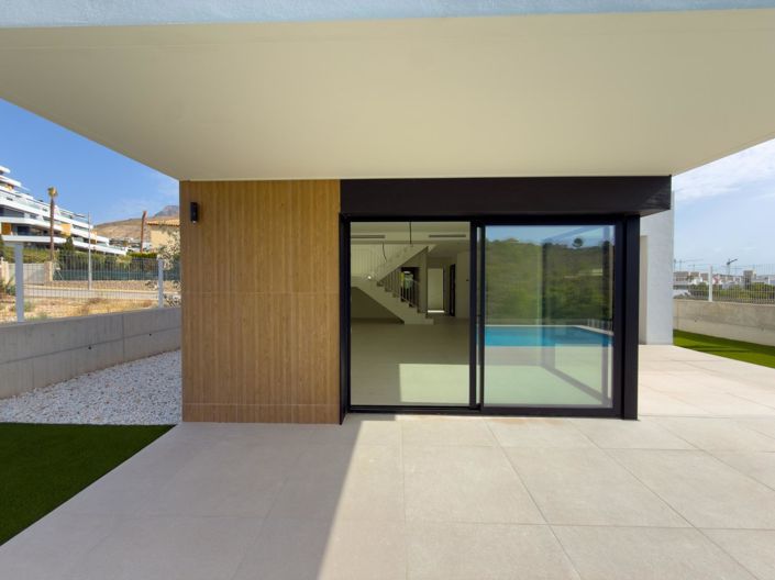 Image No.30-4 Bed Villa for sale