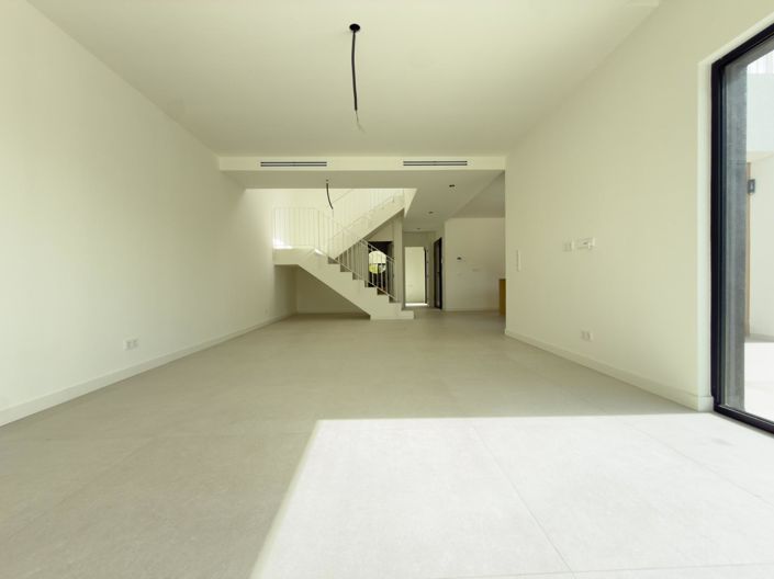 Image No.23-3 Bed Villa for sale