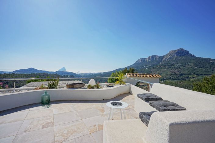 Image No.25-5 Bed Villa for sale