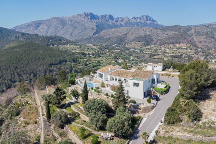 Image No.3-5 Bed Villa for sale