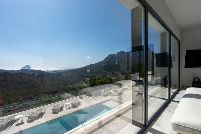 Image No.37-5 Bed Villa for sale