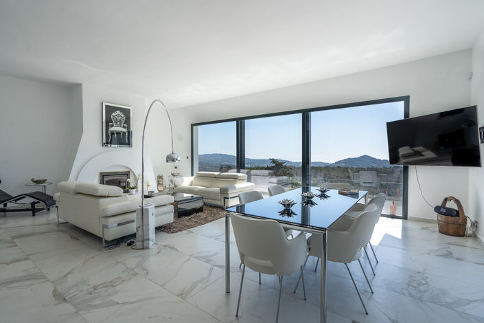 Image No.40-5 Bed Villa for sale